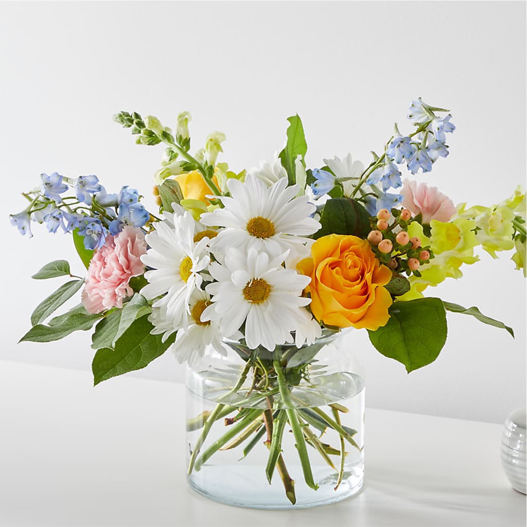 Sun Salutation Bouquet – NITA'S FLOWERS & GIFTS, Marlow OK