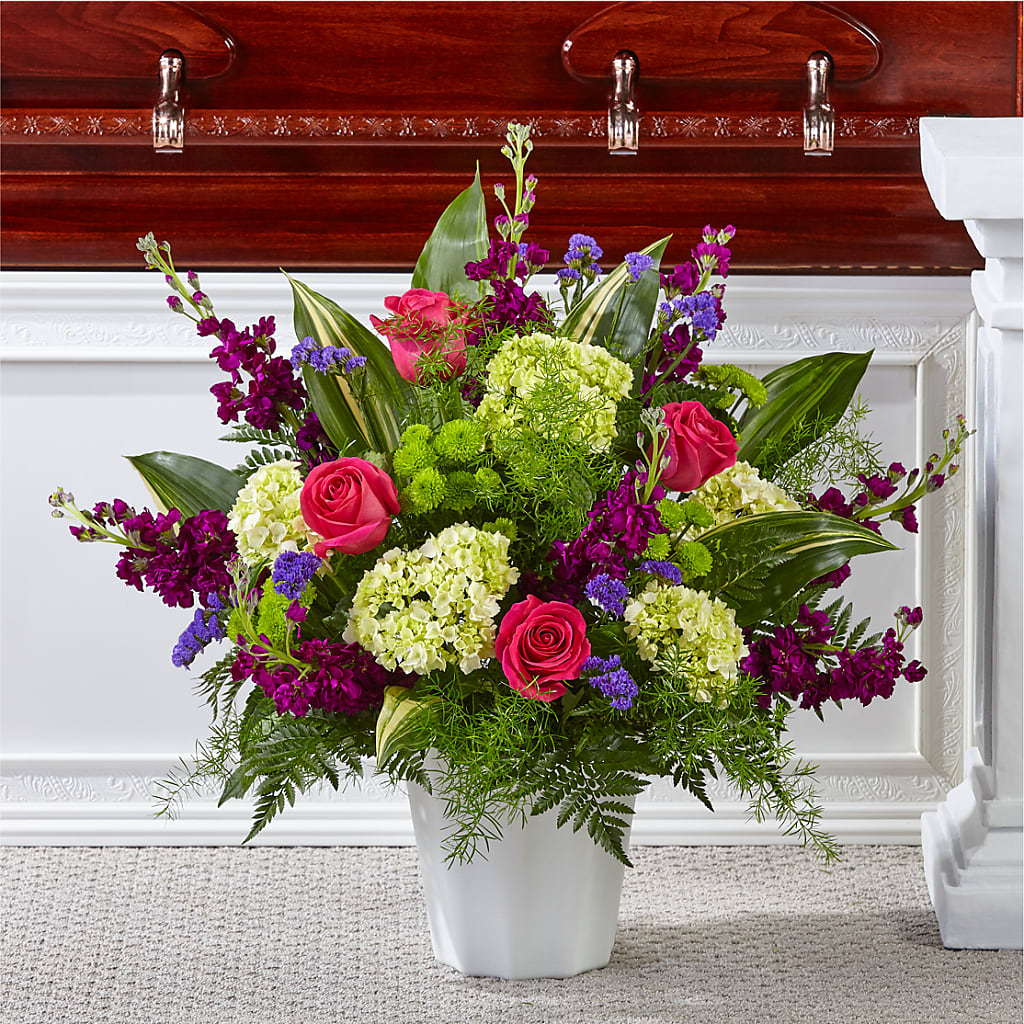 Beautiful Horizons Floor Basket – NITA'S FLOWERS & GIFTS, Marlow OK