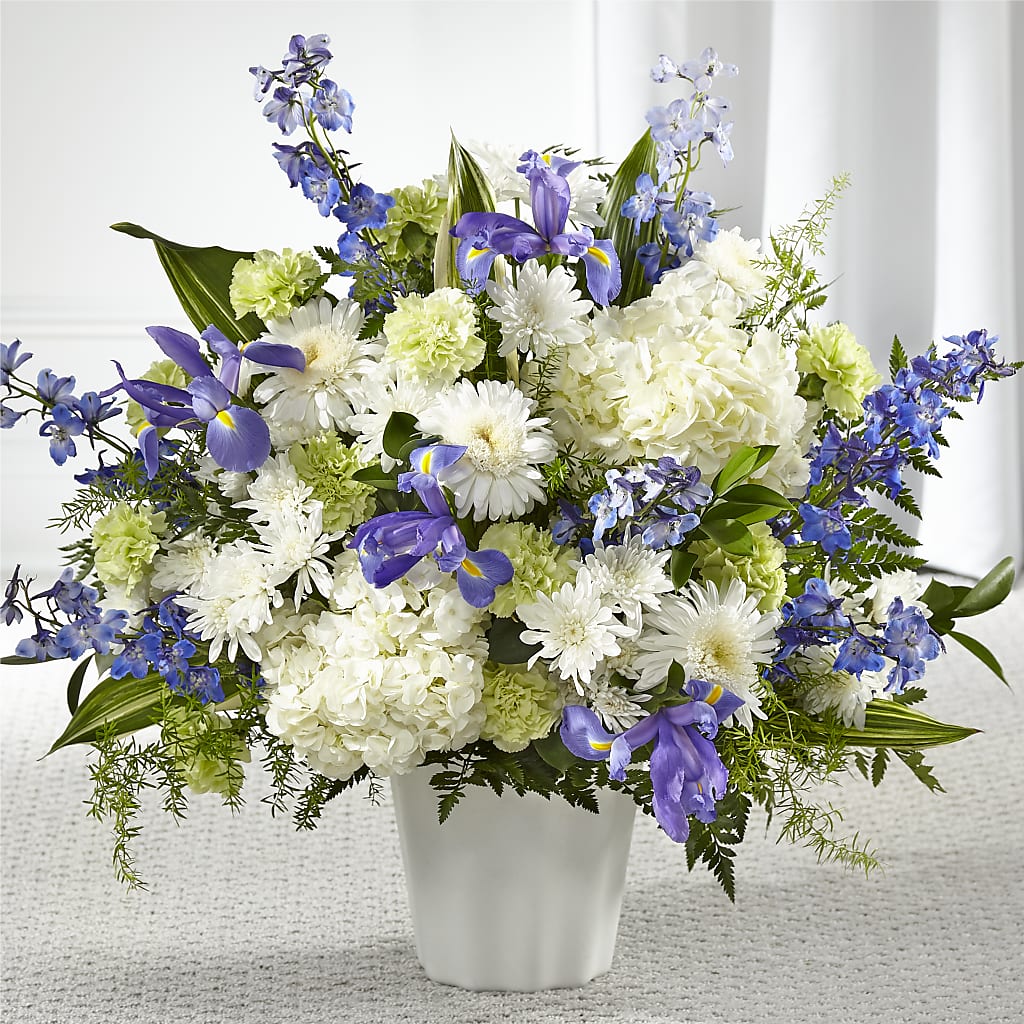 Soft Serenity Floor Basket – NITA'S FLOWERS & GIFTS, Marlow OK