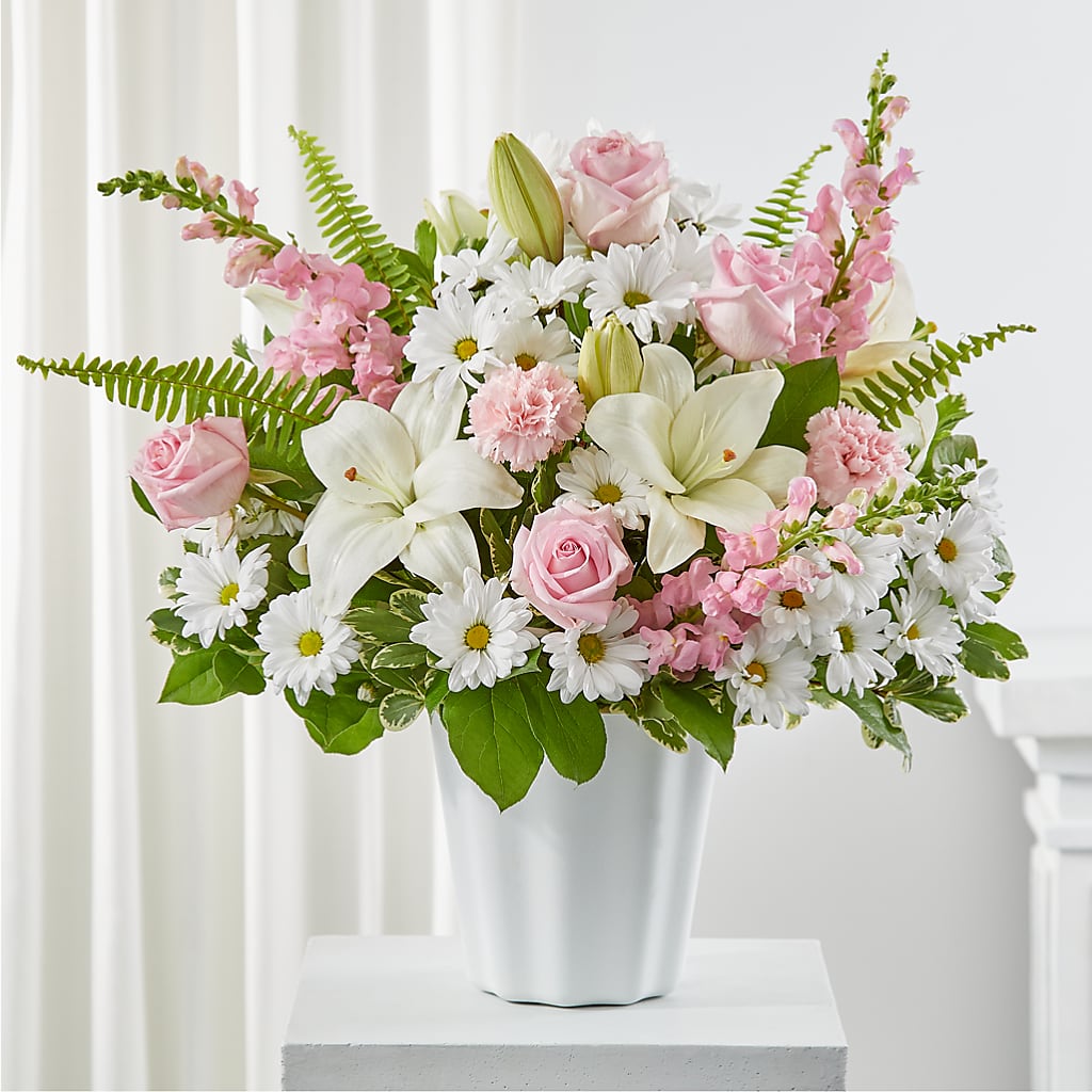 Soft Touch Tabletop Basket – NITA'S FLOWERS & GIFTS, Marlow OK