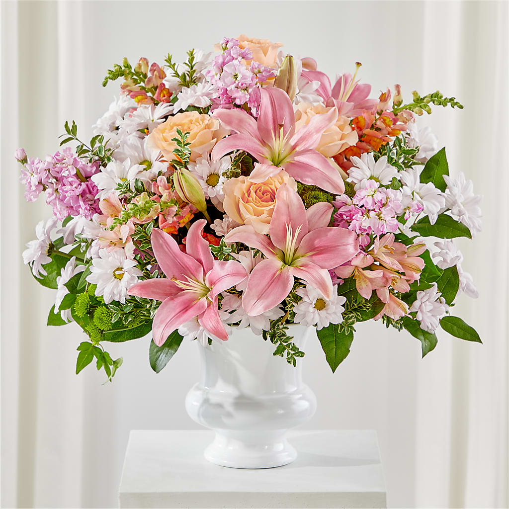 Heartfelt Gesture Urn Arrangement – NITA'S FLOWERS & GIFTS, Marlow OK