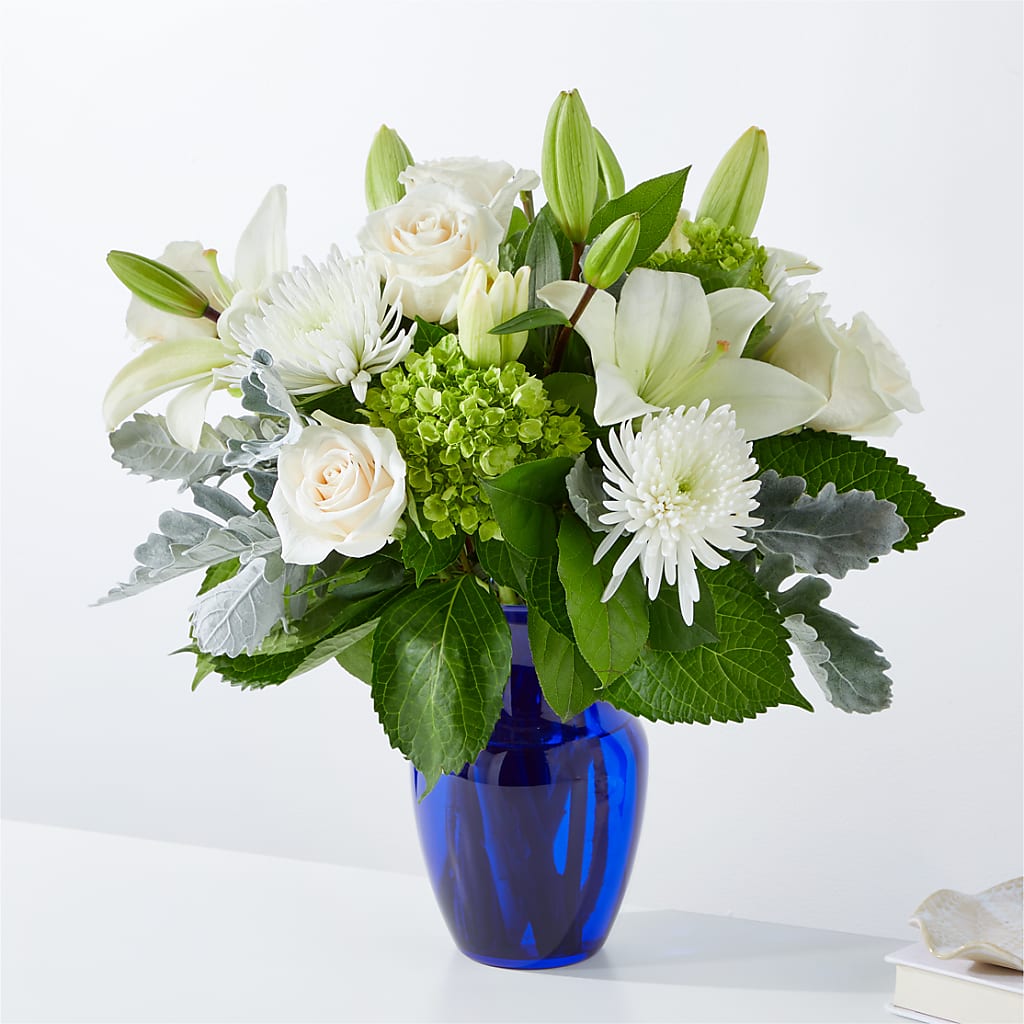 Snowy Dreams Bouquet – NITA'S FLOWERS & GIFTS, Marlow OK