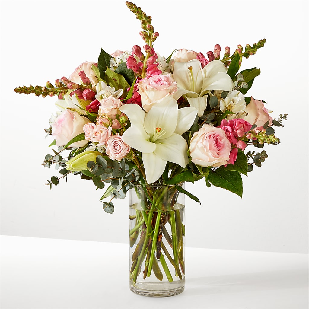 Ballet Slippers Bouquet – NITA'S FLOWERS & GIFTS, Marlow OK