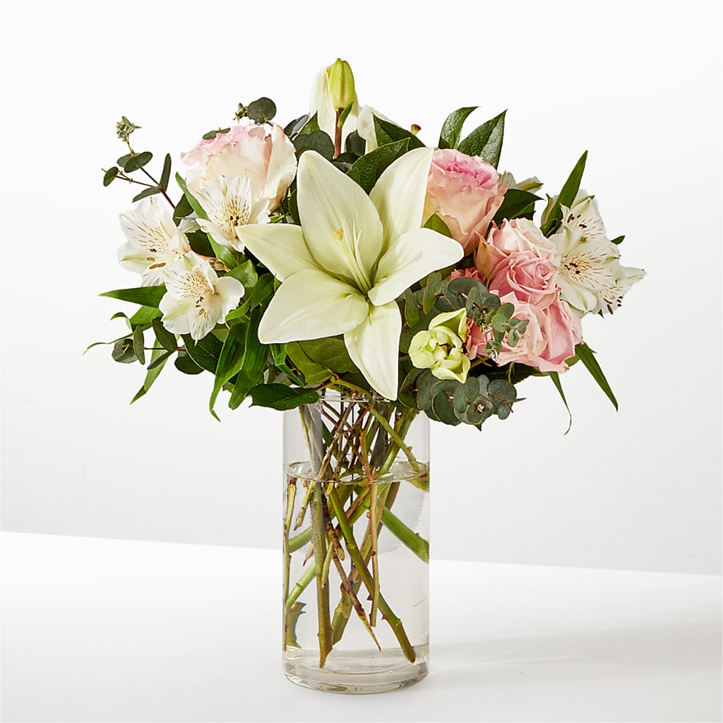 Ballet Slippers Bouquet – NITA'S FLOWERS & GIFTS, Marlow OK