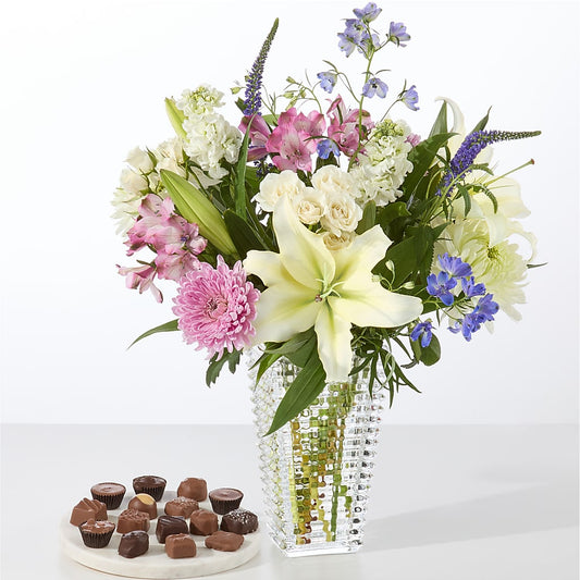 Winter Celebration Bouquet – NITA'S FLOWERS & GIFTS, Marlow OK