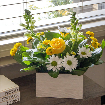 Sun Salutation Box Bouquet – NITA'S FLOWERS & GIFTS, Marlow OK