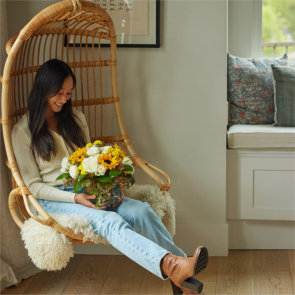 Luminous Morning Bouquet – NITA'S FLOWERS & GIFTS, Marlow OK