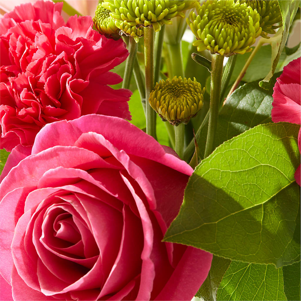 Watermelon Crush Bouquet – NITA'S FLOWERS & GIFTS, Marlow OK