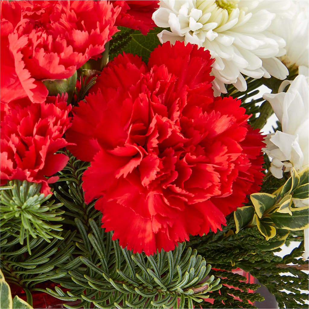 Christmas Market Bouquet – NITA'S FLOWERS & GIFTS, Marlow OK
