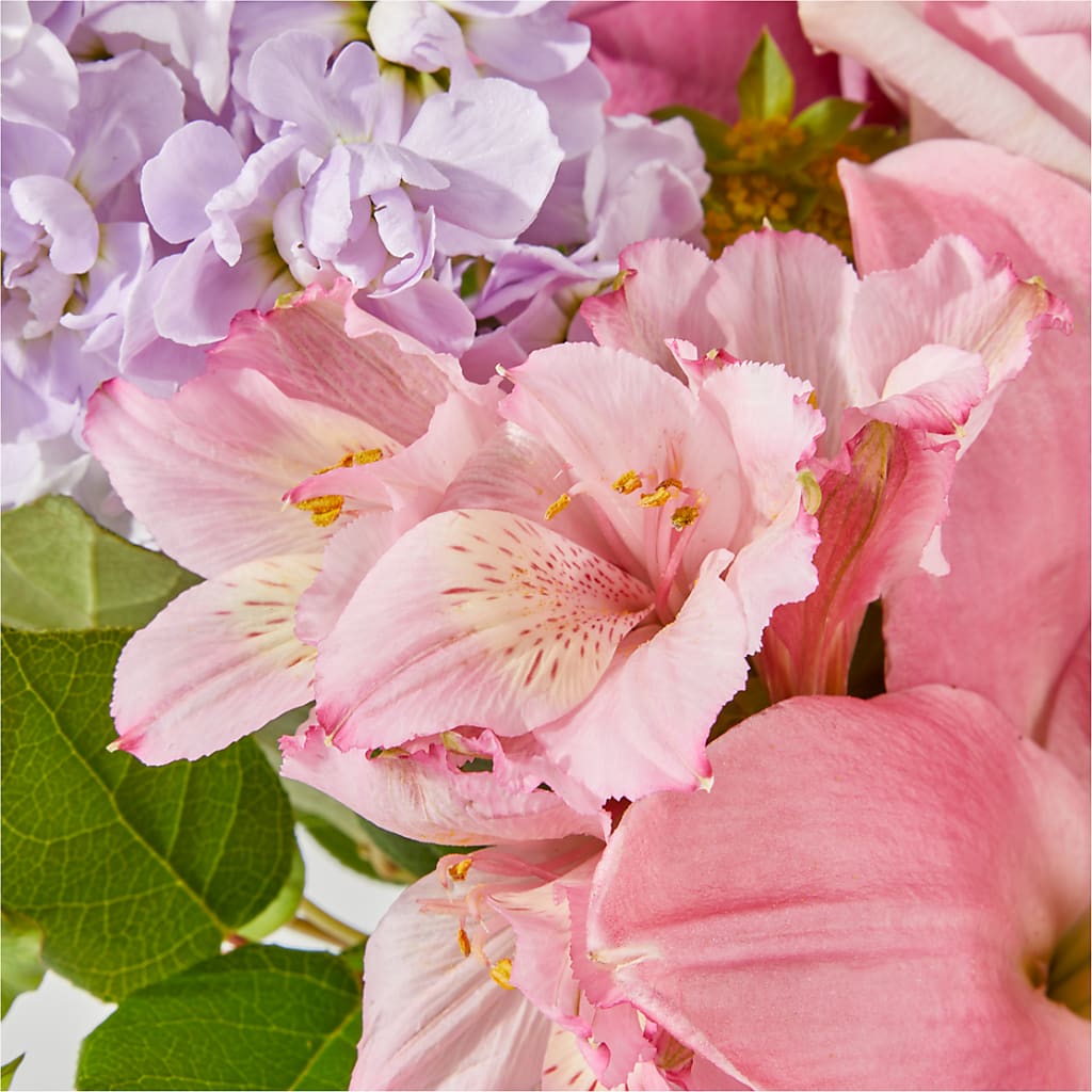 The Crown Jewel Bouquet – NITA'S FLOWERS & GIFTS, Marlow OK