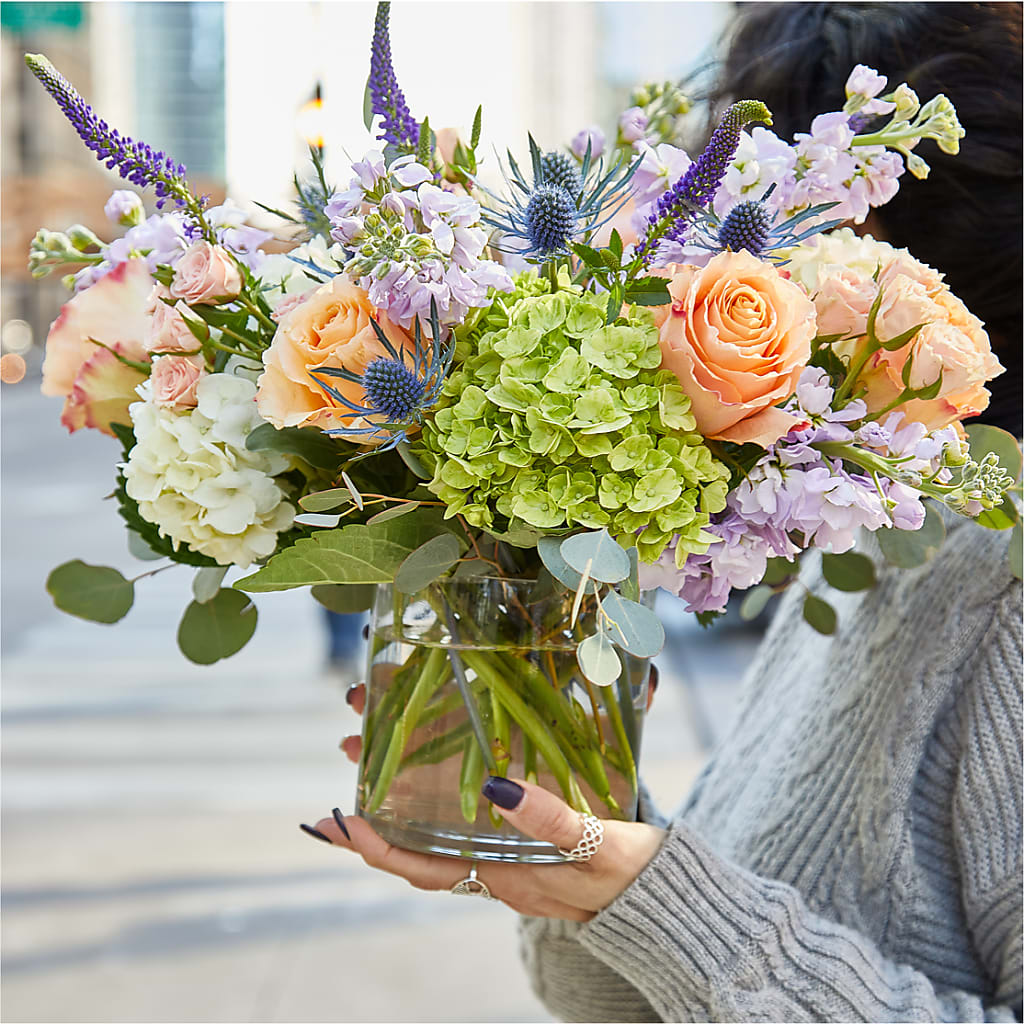 Porch Swing Bouquet – NITA'S FLOWERS & GIFTS, Marlow OK